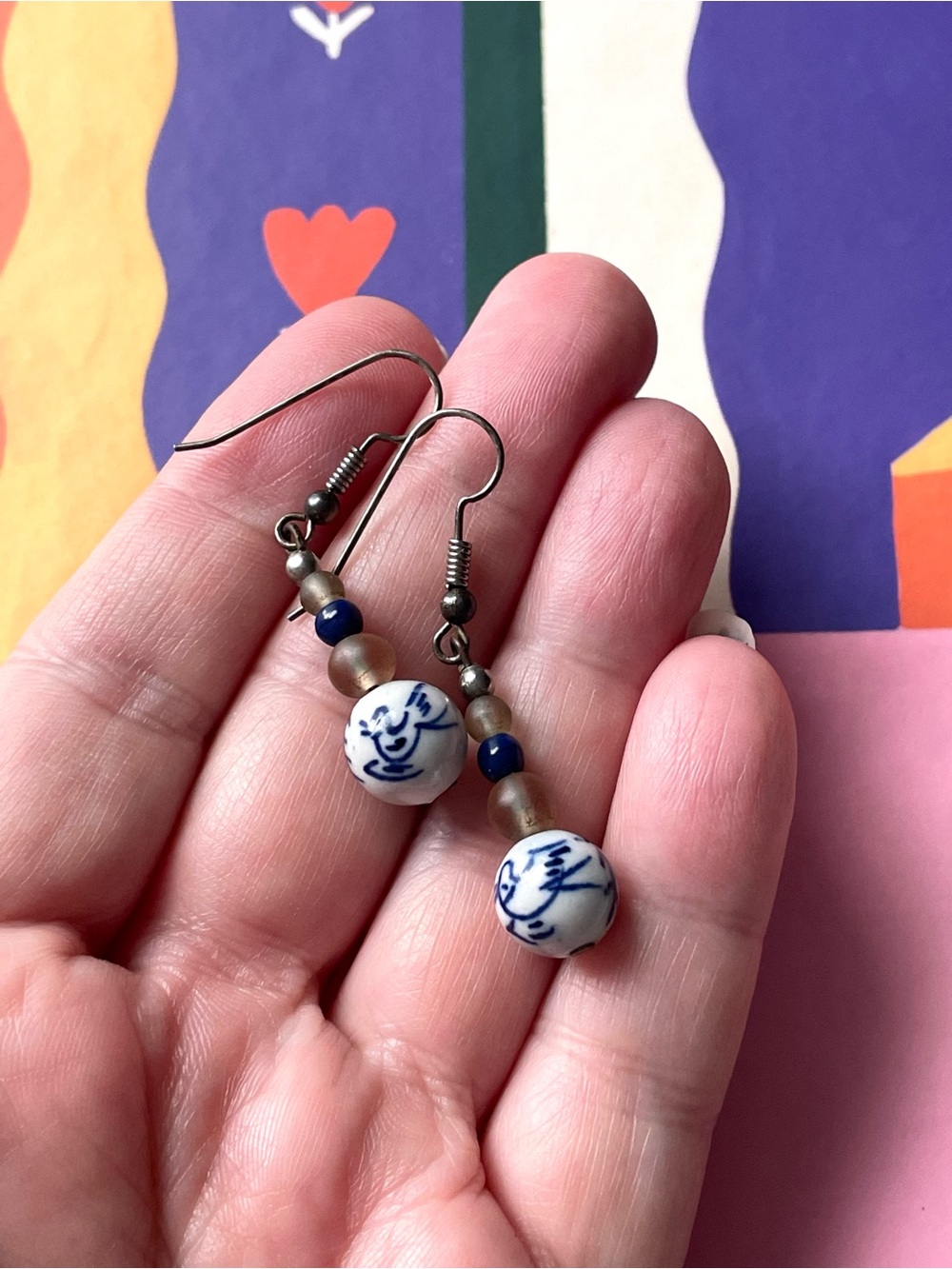 Vintage silver metal blue & white porcelain dangle earrings birds